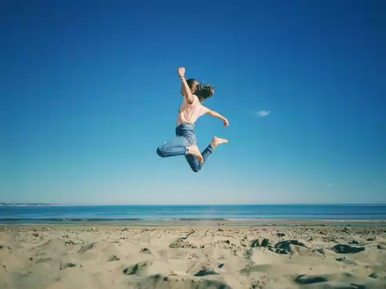 Jumping Timelines: A Channeling with Maitland and Mother Mary - Multilingual