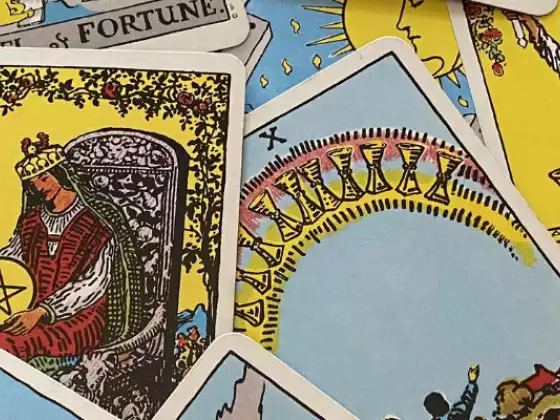 Tarot Luna Llena Tauro