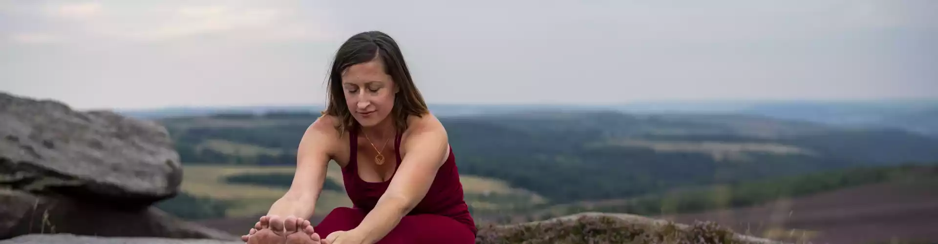 Yoga untuk Meningkatkan Sistem Kekebalan Tubuh - Yoga Penyembuhan Restoratif - Online Class by Sarah Evans 